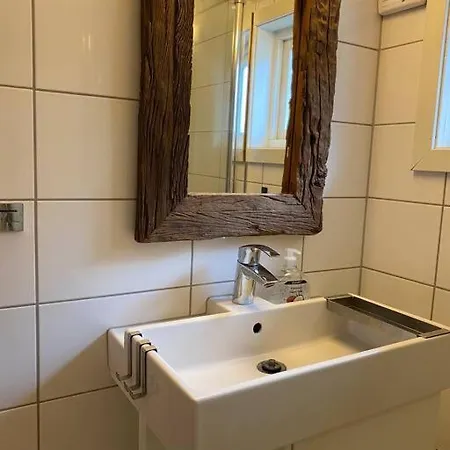 Close To Sea, Central, Rent A Boat, Mountain Hike, Wifi, Free Parking * Haug