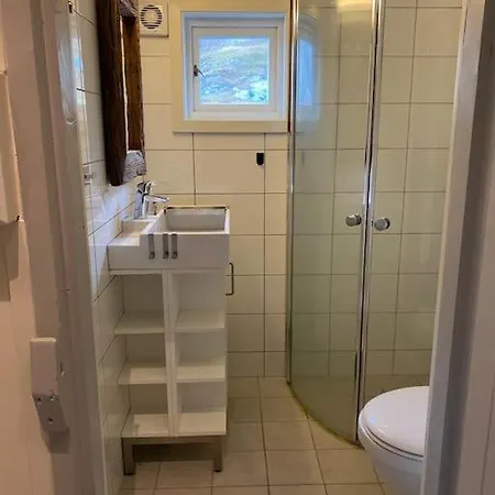 Close To Sea, Central, Rent A Boat, Mountain Hike, Wifi, Free Parking *