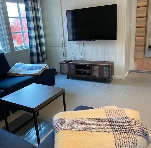 Close To Sea, Central, Rent A Boat, Mountain Hike, Wifi, Free Parking